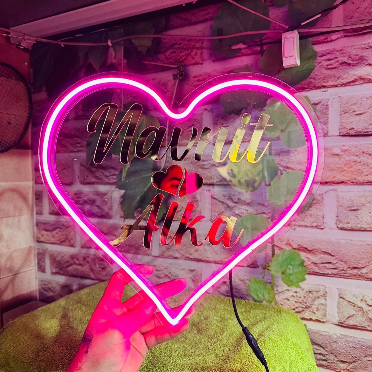 LED Neon heart frame