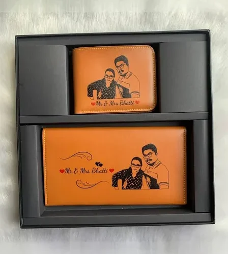 Couple Sketch Wallet, Personalized Couple Wallet, Custom Wallet for Couples, His and Her Wallet Set, Matching Wallets for Couples, Couple Wallet Gift, Personalized Wallet Gift, Anniversary Wallet Gift, Wallet Set for Couples, Romantic Couple Wallet, Customized Wallet with Photo, Engraved Couple Wallet, Couple Sketch Leather Wallet, Personalized His and Her Wallets, Couple Wallet Combo, Gift for Husband and Wife, Couple Wallet Online India, Travel Wallet for Couples, Couple Name Wallet, Photo Wallet for Couples, Couple Wallet Box, Wallet for Couples Personalized, Couple Sketch Wallet India, Customized Leather Wallet for Couples, Couple Wallet Set Gift, Couple Accessories Gift, Couple Wallet Design, Couple Wallets with Names, Perfect Gift for Couples, Couple Wallet Personalized Gift